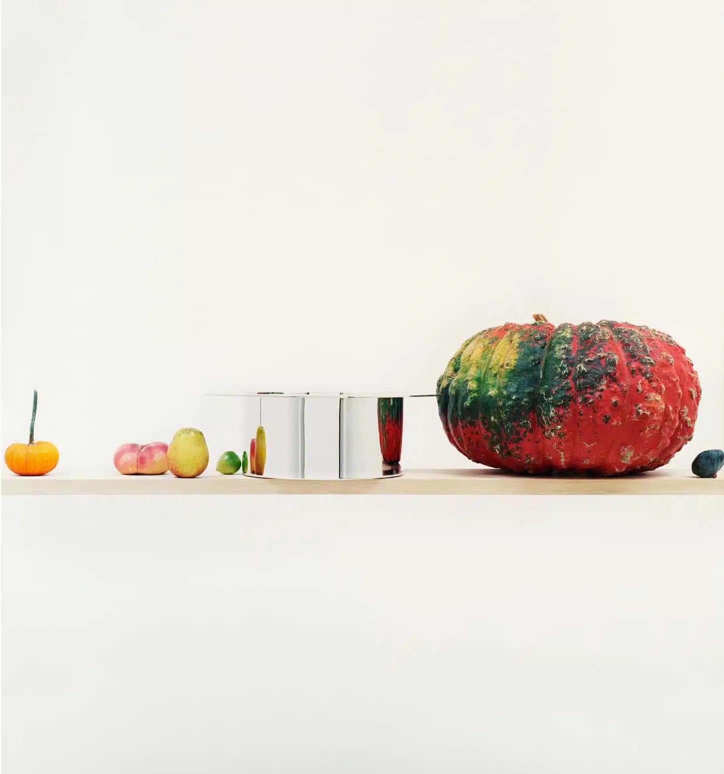 Plat rond creux de la collection Dinner Service par Donald Judd