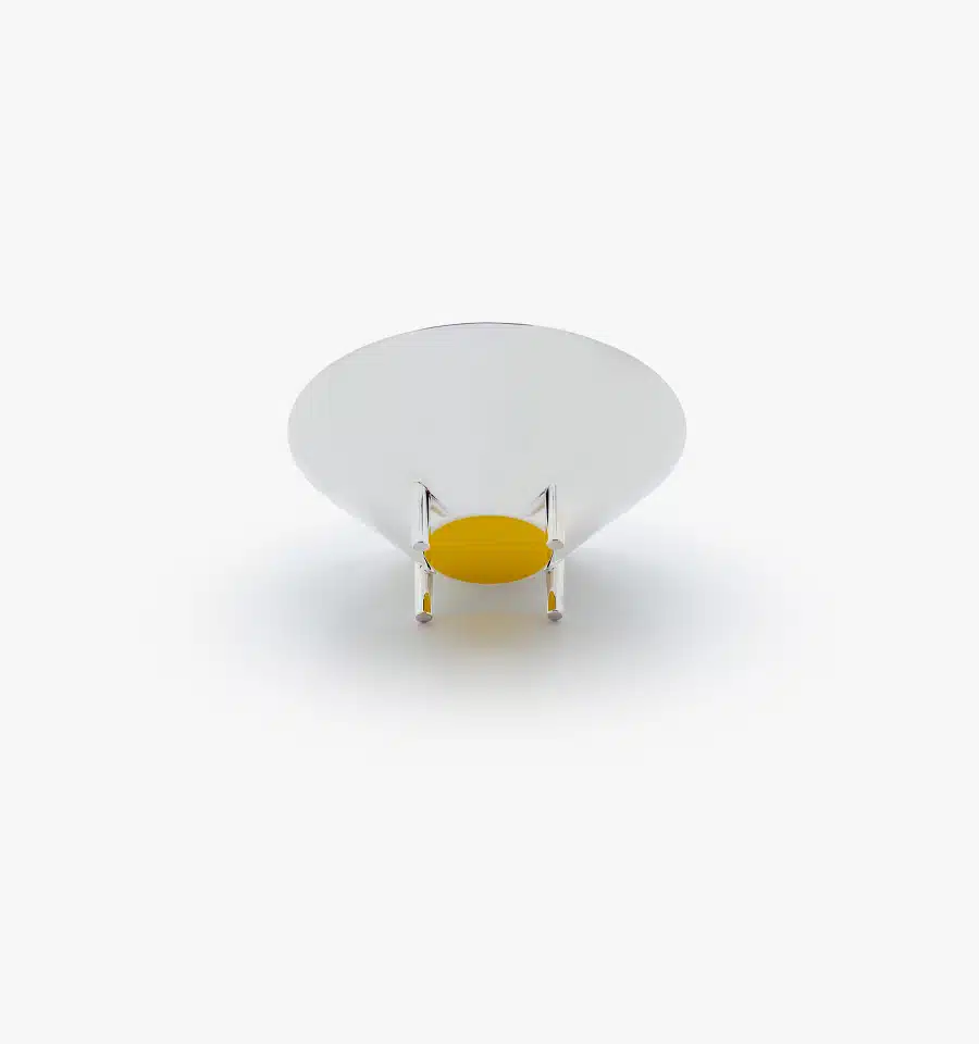 Verre jaune n°02 de la collection Kanmi réalisée en collaboration avec Tomás Alonso